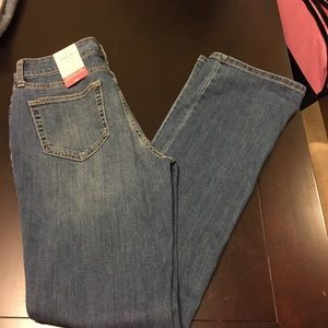 ST JOHNS BAY JEANS SIZE 10L MIDRISE